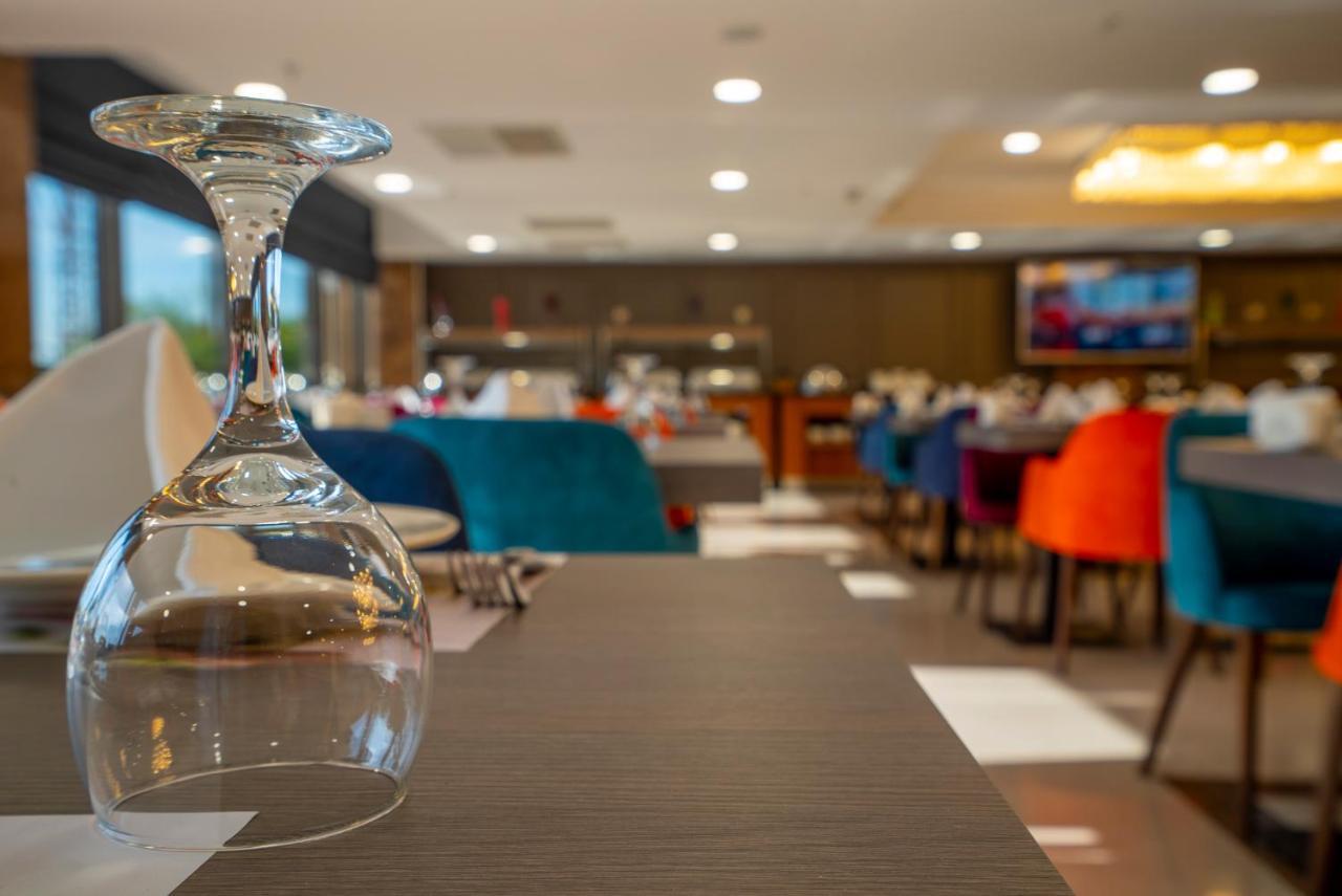 New Karaman Hotel Extérieur photo